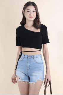 (Category: ) located in . Submitted by secondchances_closet (Listing ID 1448578553, Image 1). Description: .