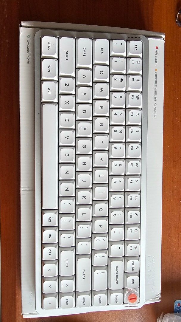 Nuphy Air75 V3 Mechanical Keyboard & Gateron Low-Profile Switches