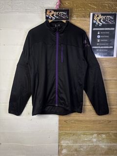 (Category: ) located in . Submitted by pormanation_thrift_store (Listing ID 1448694756, Image 1). Description: .