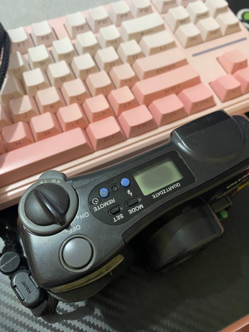 Olympus Superzoom 70 Panorama | Tested & Working (Category: Cameras) located in Bacolod City. Submitted by valerieena (Listing ID 1448637457, Image 3). Description: Vintage Olympus Superzoom 70 Panorama 35mm film camera. ✔️ Tested and working ✔️ Flash, zoom, autofocus, and motor are all functioning properly. ✔️ Mode and remote buttons work. Note: The SET button (for the date function) may not be working, or I may not be using it correctly. This d