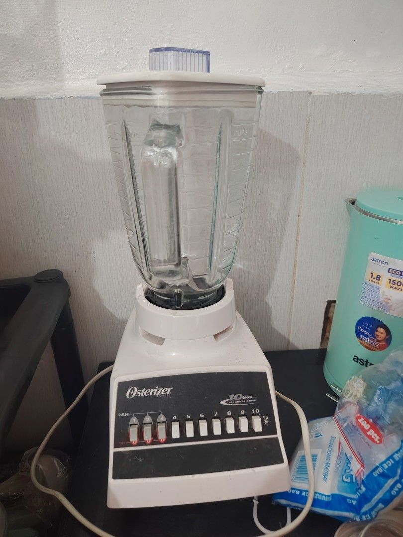 Osterizer Blender 10 Speeds (Category: Juicers, Blenders & Grinders) located in Taguig. Submitted by chubz19 (Listing ID 1448663308, Image 1). Description: original Osterizer blender with 10 speed settings. Glass jar. White base. Works well. Great for smoothies and other kitchen tasks. Ready for a new home..
