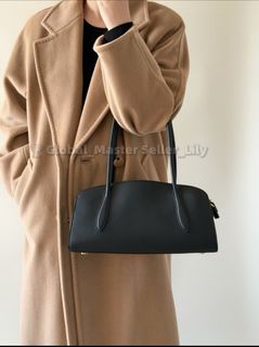 (Category: ) located in . Submitted by fashion.luxe (Listing ID 1448679469, Image 1). Description: .