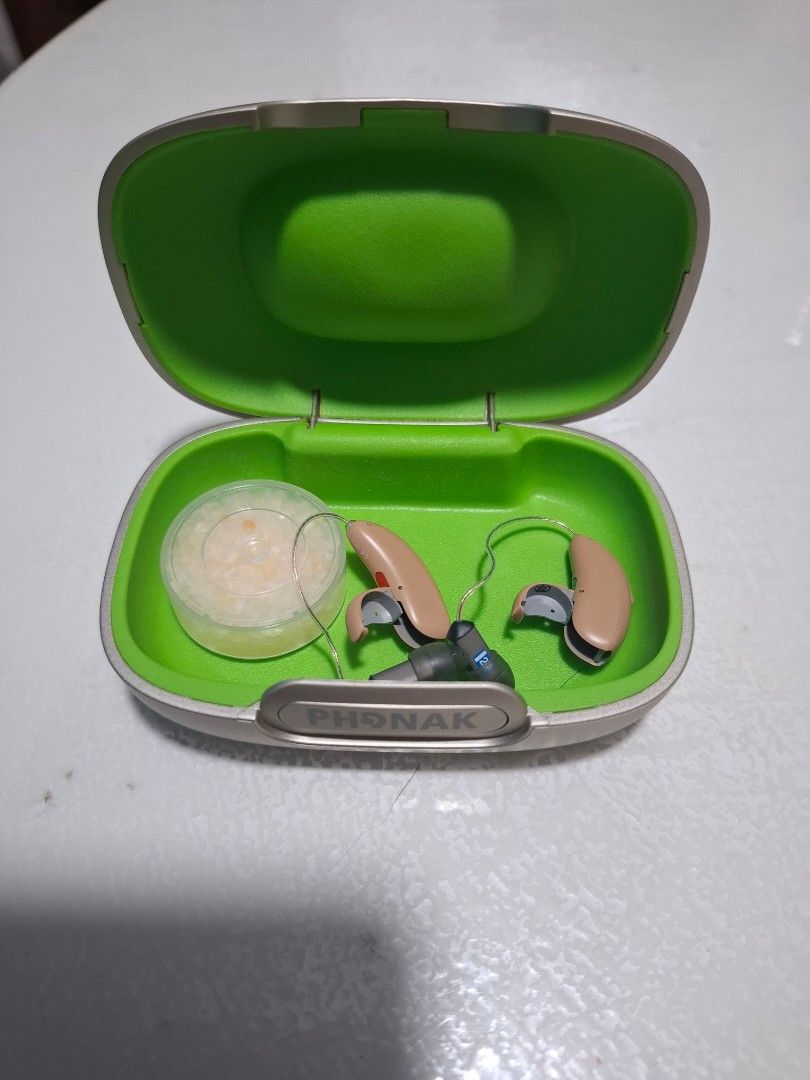 Phonak Hearing Aid Audeo L50-312 (Category: Everything Else Others) located in Quezon City. Submitted by ajc___ (Listing ID 1448509836, Image 2). Description: -with receipt -original price at 182,000 (see last picture) - Used for less than a year - cleaned c/o Manila Hearing Aid - negotiable - no issues .