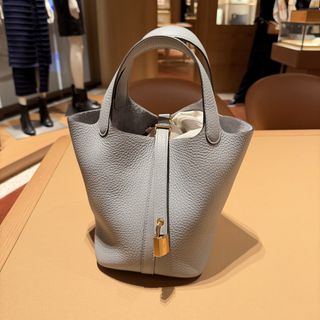 （分類：）位於 。 由 Lucy531 提交（商品編號 1448655075，圖片 1）。簡介： 。