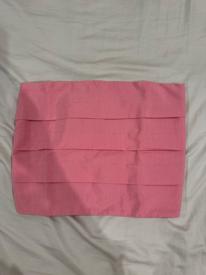 Pink Smocked Tube Top (Category: Sleeveless) located in Manila. Submitted by pinkyclothes1267 (Listing ID 1448595612, Image 1). Description: - Cute pink tube top - Smocked bust for a comfy, secure fit - Textured fabric adds a nice touch - Ideal for warm weather and casual wear - Versatile: pairs well with shorts, skirts, or as a layering piece.