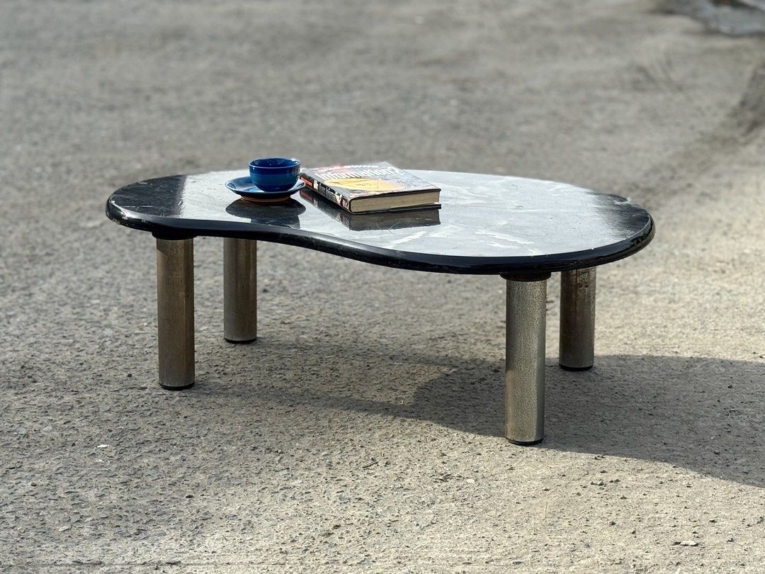 Post Modern Kidney Shaped Coffee Table (Category: Tables & Sets) located in Bulacan. Submitted by rock_off.thriftshop.ph (Listing ID 1448589880, Image 3). Description: .