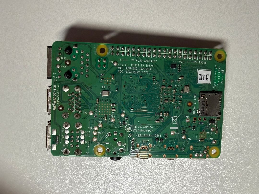 Raspberry Pi 4 Model B - 4GB RAM (10 Left)505014556285347841