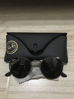 (Category: ) located in . Submitted by viedecluters (Listing ID 1448620673, Image 1). Description: .