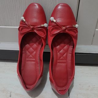 (Kategori: ) berada di . Dikirim oleh starestrella (ID iklan 1430962029, Gambar 1). Deskripsi: .