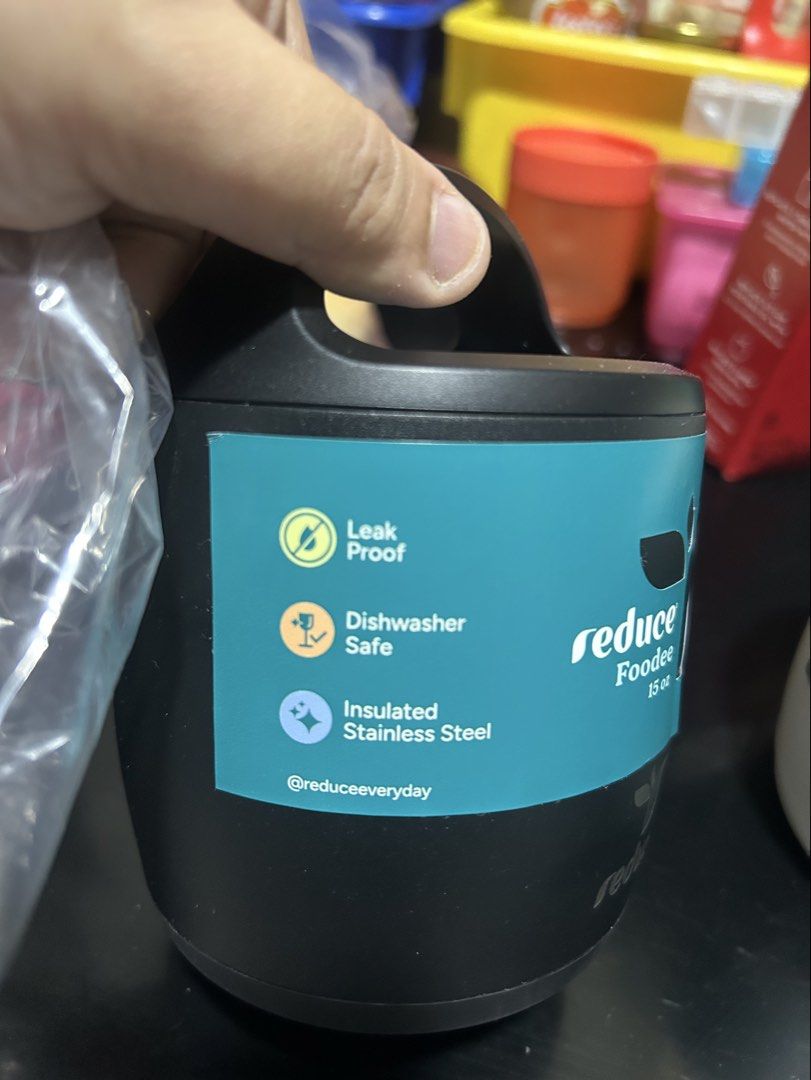 Reduce Foodee BEIGE color, Food storage, 15oz (Category: Food Organization & Storage) located in Paranaque City. Submitted by allthatclutterph (Listing ID 1448495694, Image 3). Description: Available in black or cream Leakproof Dishwasher safe Insulated stainless steel ₱550 each BEIGE remaining available.