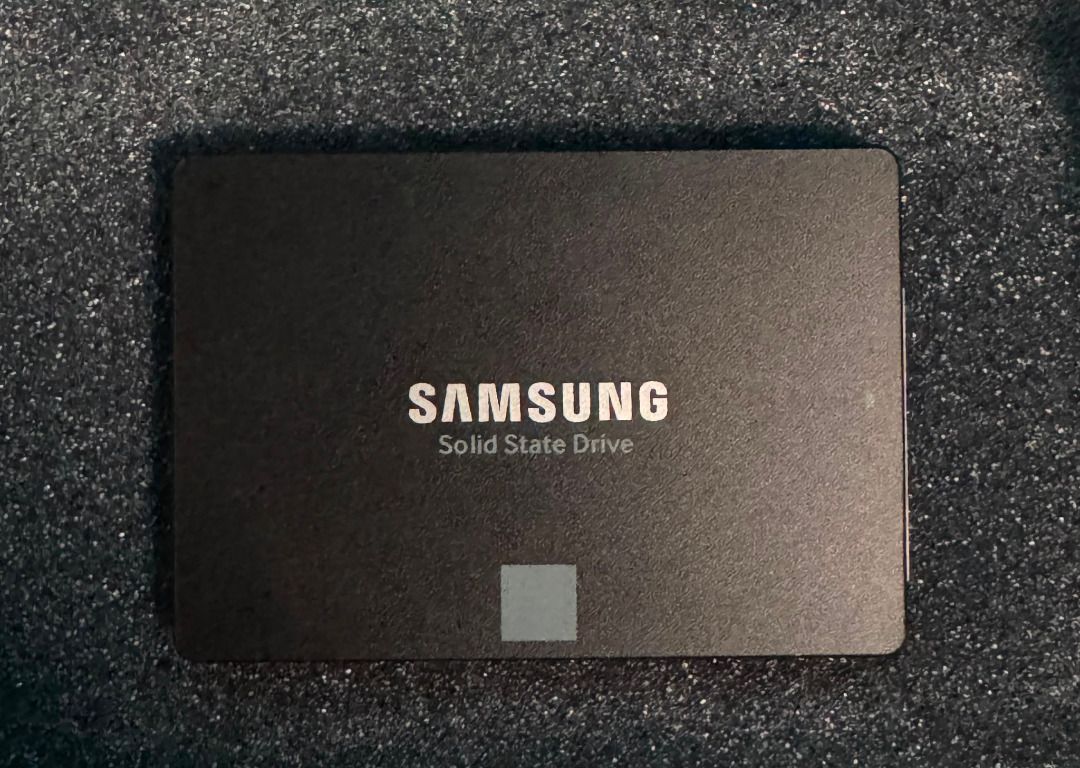 Samsung SSD 860 EVO 500GB (98%)
