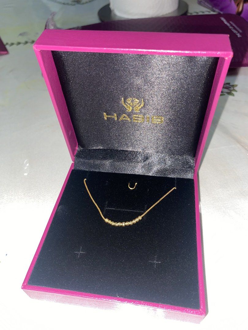 Silver HABIB bracelet (Category: Bracelets) located in Kuala Lumpur. Submitted by shoppingkeder (Listing ID 1448555908, Image 2). Description: - Genuine gold necklace from Habib - Delicate chain with small, textured beads - Includes original Habib box - Versatile for everyday or special occasions - Excellent gift option.