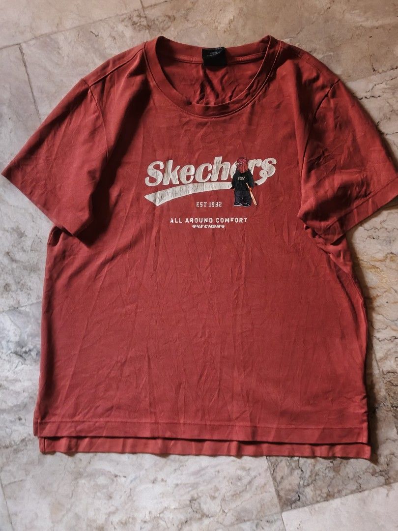 SKECHERS RED TEE (Category: Tshirts & Polo Shirts ) located in Agoo. Submitted by sourceph (Listing ID 1448490046, Image 1). Description: Red SKECHERS tee.