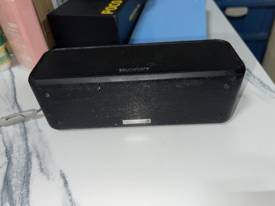 Soundcore 3 Bluetooth Speaker (Category: Soundbars, Speakers & Amplifiers) located in Navotas City. Submitted by imlambertf (Listing ID 1448639386, Image 3). Description: - Top controls: Power, Volume, Play/Pause, Bluetooth and ALL ARE STILL WORKING! STILL CRISPY! 100% CRISPY PA RIN ANG MGA BUTTONS. - Includes a convenient strap - Shows fully signs of wear. Malagkit na hawakan kasi gawa siya sa goma/rubber, bilhan niyo na lang ng case. - Fully fu