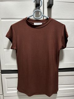 (Category: ) located in . Submitted by shopaholic_secrets21 (Listing ID 1448599293, Image 1). Description: .
