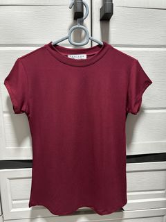 (Category: ) located in . Submitted by shopaholic_secrets21 (Listing ID 1448599975, Image 1). Description: .