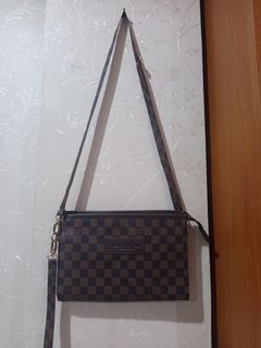 (Kategori: ) berada di . Dikirim oleh reloved_studio (ID iklan 1448516436, Gambar 1). Deskripsi: .