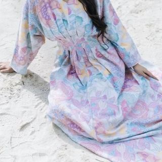 (Category: ) located in . Submitted by shopwithwani (Listing ID 1448609861, Image 1). Description: .