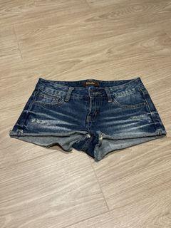 （分類：）位於 。 由 anissa.c 提交（商品編號 1448584422，圖片 1）。簡介： 。