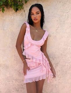 (Category: ) located in . Submitted by yvonclothes (Listing ID 1448641802, Image 1). Description: .