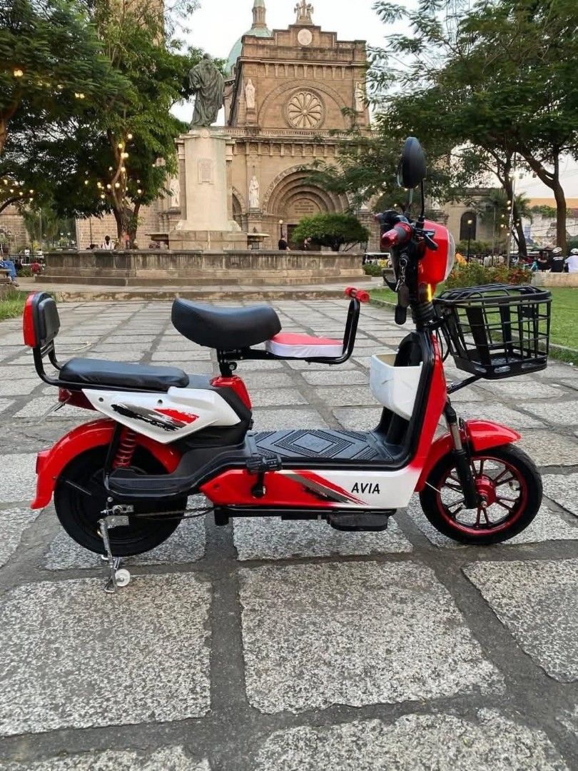 tricolor 2wheels ebike (Category: Bicycles) located in Manila. Submitted by saguittarian06 (Listing ID 1448635874, Image 2). Description: 9600 Tricolor 2-WHEELS E- BIKE Note:(Di po kasama baby carrier ) Alloy shock Alloy mags at may kulay Alloy motor With foot rest NEW DIGITAL GAUGE Digital Display control speedometer Specifications: ORIGINAL BATTERIES Original Alloy Motor brand batteries 48V12Ah battery 350 Watts Brushless Hub Motor 40-50Km Rang