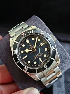 (Category: ) located in . Submitted by timeless_watches_ph (Listing ID 1448589866, Image 1). Description: .
