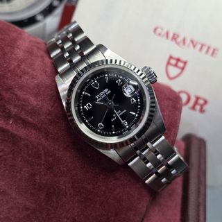 (Category: ) located in . Submitted by yihong95 (Listing ID 1448589143, Image 1). Description: .