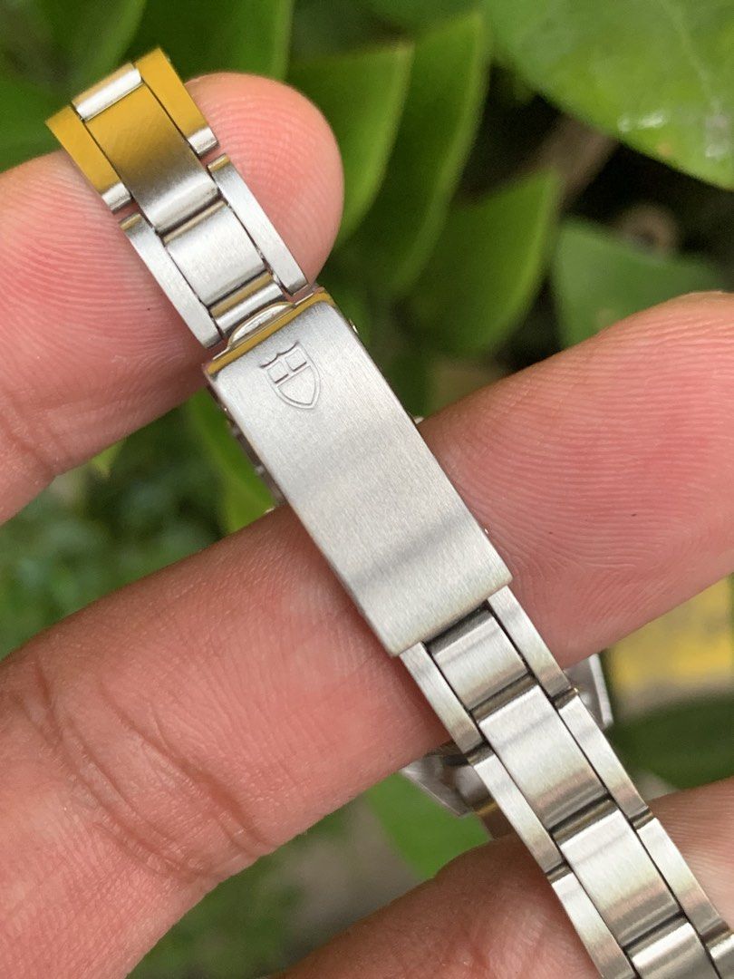 Tudor Princess Oyster Date (Category: Luxury Watches) located in Manila. Submitted by mpkronos_official (Listing ID 1448627677, Image 3). Description: Princess Oyster Date ref.7614 Lapis Lazuli Dial 75,000 only.