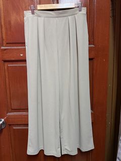 (Category: ) located in . Submitted by ziha.thrift (Listing ID 1448692813, Image 1). Description: .