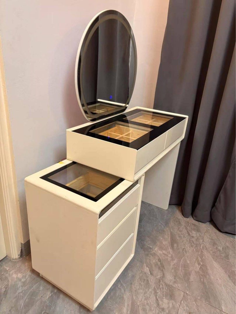 Vanity Dresser With led Mirror and Stool (Category: Tables & Sets) located in Valenzuela. Submitted by jhagonzales (Listing ID 1448561538, Image 2). Description: .