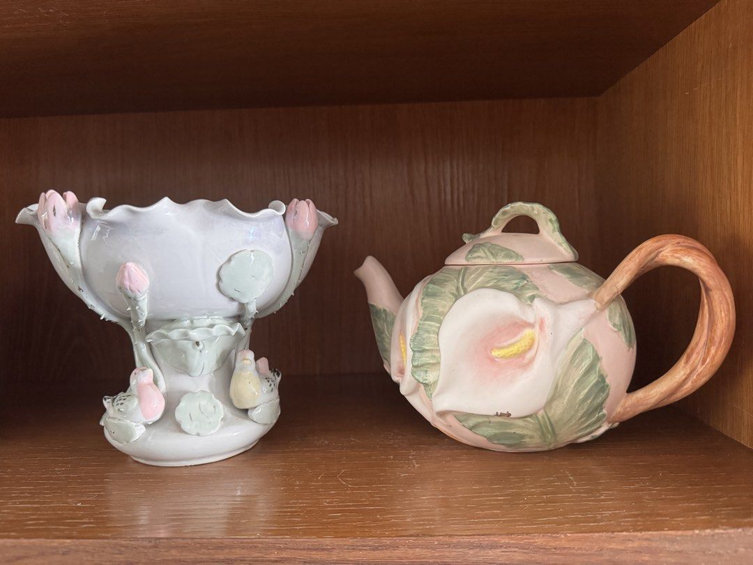 Vintage Floral Teapot and Lotus Bowl Set
