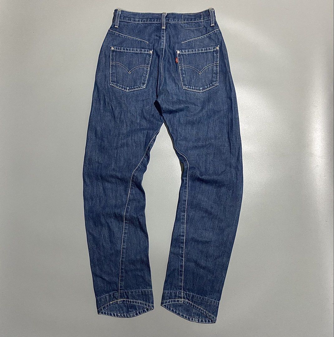 Vintage Levis Engineered Denim Pants (Category: Jeans) located in Cebu City. Submitted by johngregmoldez03 (Listing ID 1448484606, Image 1). Description: Vintage Levis Engineered Denim Pants Distinct Twisted Side Seam Design Size: 30x34 30 Waist 44 Length 8 Leg Opening Color Rate: 9.5/10 Excellent Condition - Need Wash Details Posted Pm📩.