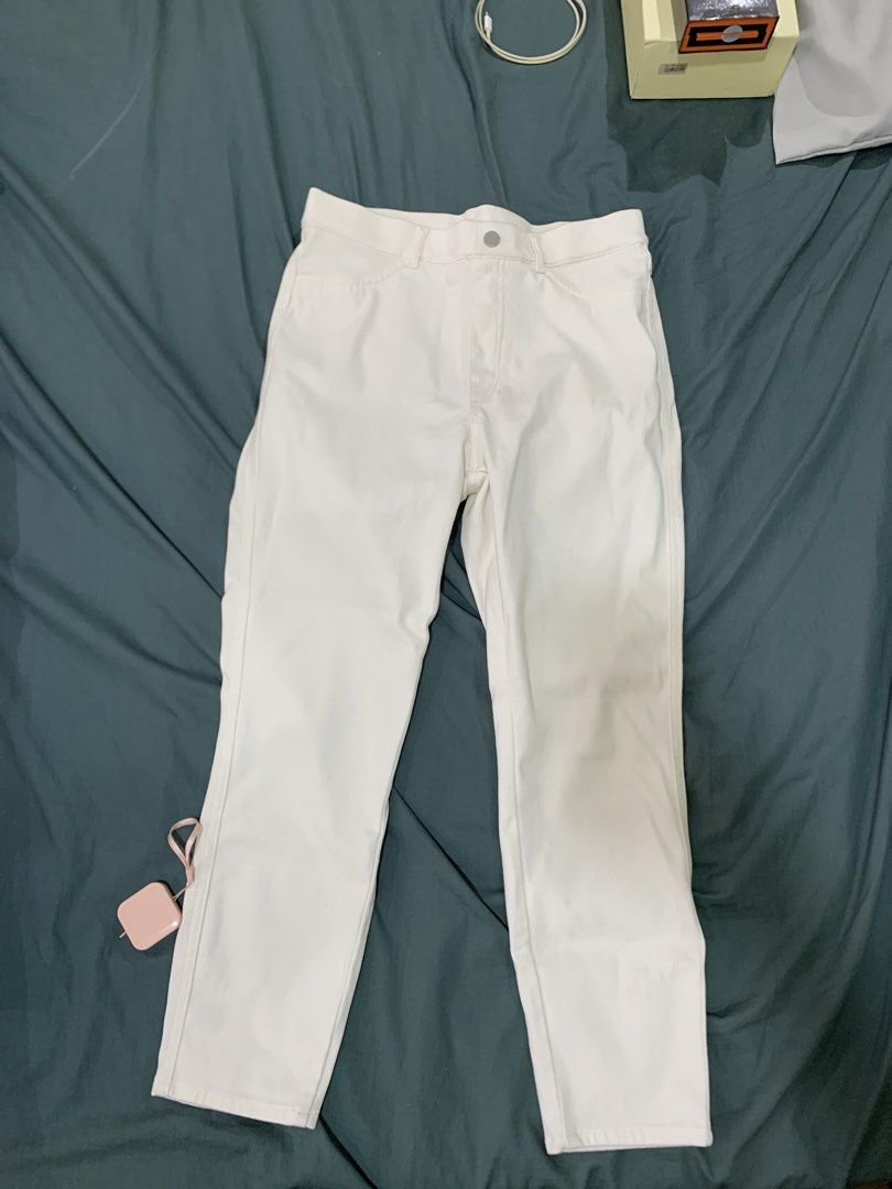 White High-Waisted Straight Leg Pants (Category: Jeans) located in Binan City. Submitted by bentenison (Listing ID 1448567873, Image 1). Description: - Classic white pants - High-waisted style - Straight leg cut - Waist: Approx. 15 inches across - Inseam: Approx. 33 inches - Versatile for everyday wear.