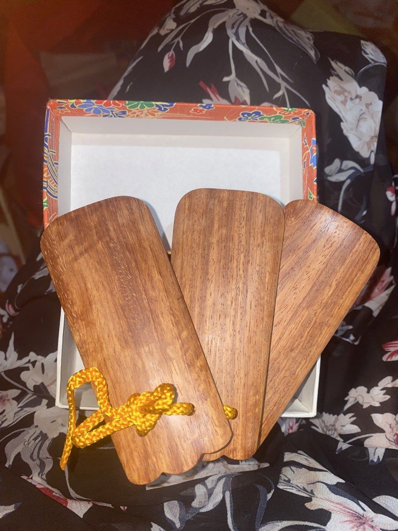Wooden Shoe Horns with Box (Category: Shoe inserts & accessories) located in Paranaque City. Submitted by the_cloudzx (Listing ID 1448612842, Image 2). Description: - Set of wooden shoe horns - Comes in a decorative box - Made of wood with yellow cords - Never been used - Easy to store.