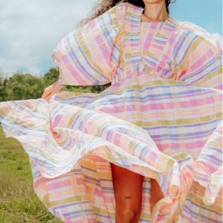 (Category: ) located in . Submitted by shopwithwani (Listing ID 1448571218, Image 1). Description: .
