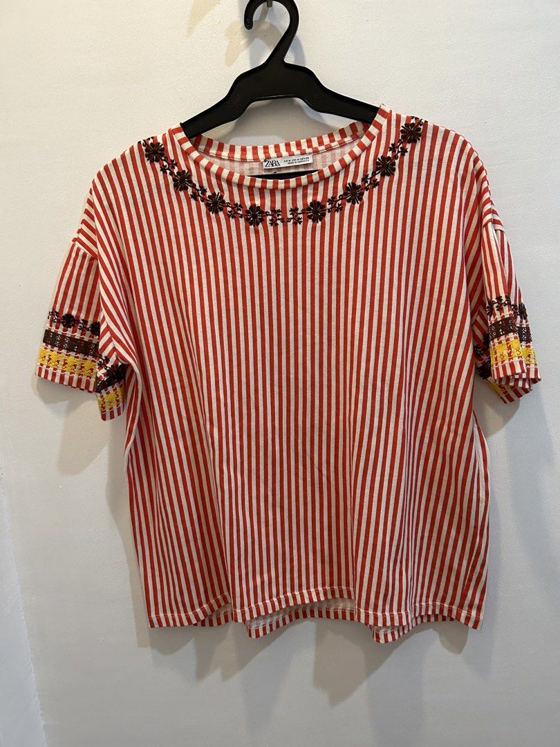 Zara shirt women (Category: Shirts) located in Taguig. Submitted by mia.thrift (Listing ID 1448506963, Image 1). Description: dm if interested Size M.