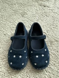 (Category: ) located in . Submitted by wunderwardrobe (Listing ID 1448509682, Image 1). Description: .