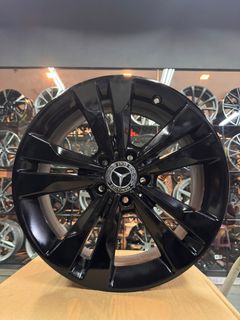 (Category: ) located in . Submitted by top93preowned (Listing ID 1453050745, Image 1). Description: .