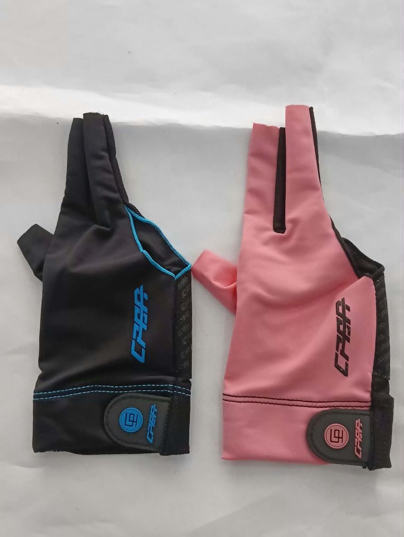 1PC CPBA BILLIARD GLOVES [FOR RIGHT HAND] / BILLIARD ACCESSORIES (Category: Billiards and Bowling) located in San Pablo. Submitted by reyesbilliardsandaccessories_ (Listing ID 1453102707, Image 1). Description: CPBA BILLIARD GLOVES Product details: ▶️ Competition-level five-color options (left) + versatile black (right) Three-finger cutting piece design. ▶️ Precisely matches the movement requirements of the thumb/index finger/middle finger Full c