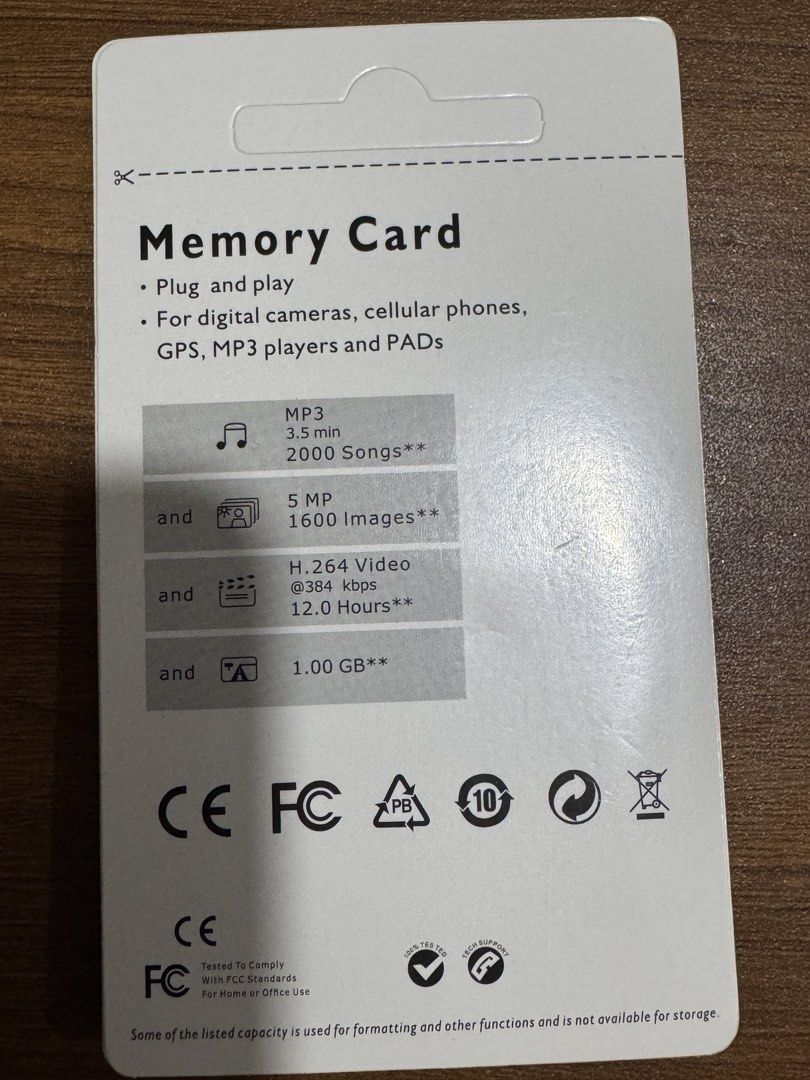 1TB Memory SD Card (Category: Hard Disks & Thumbdrives) located in M'Lang. Submitted by kuriseuuuuu (Listing ID 1453205656, Image 2). Description: * 1TB SD Card * Can store Files, Apps, Photos, Videos, etc. * Perfect for adding extra storage for phones, camera, CCTV, dashcams, or other compatible devices * BRAND NEW!!! (bought in Taiwan) * PM for additional questions and infos.