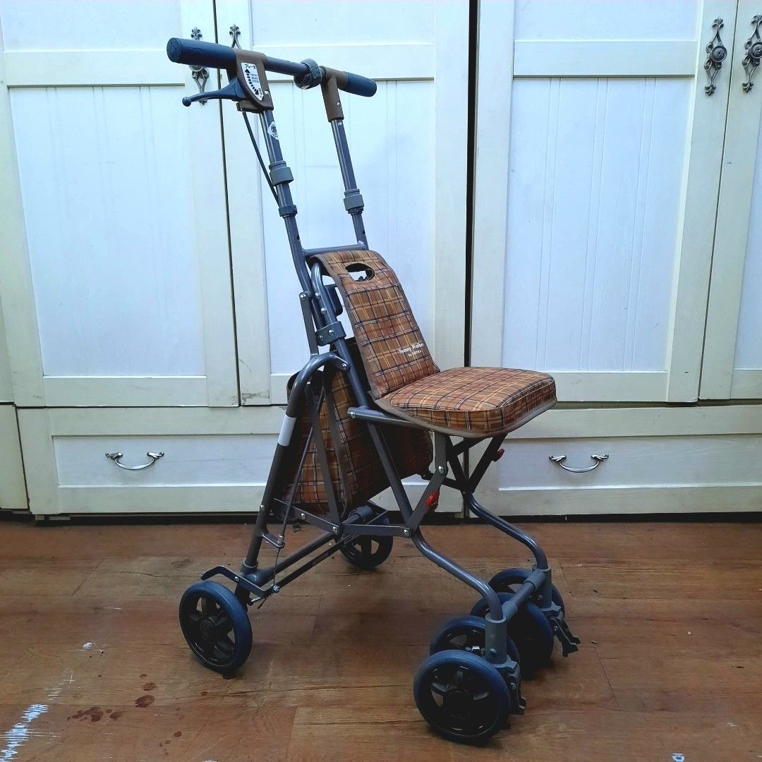 2nd hand SUNNY WALKER elderly stroller w/ seat & mini storage bag (Category: Wheelchairs) located in Paranaque City. Submitted by feybelhaft (Listing ID 1453121703, Image 1). Description: 💳 𝐌𝐨𝐝𝐞 𝐨𝐟 𝐏𝐚𝐲𝐦𝐞𝐧𝐭 ✅ QR Ph Credit Card ✅️ GCash ✅ BDO Bank Transfer ✅ BPI Bank Transfer 📍 𝙋𝙖𝙮𝙢𝙚𝙣𝙩 𝙞𝙨 𝙢𝙖𝙙𝙚 𝙪𝙥𝙤𝙣 𝙥𝙞𝙘𝙠-𝙪𝙥 𝙛𝙧𝙤𝙢 𝙪𝙨..