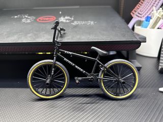 （分類：）位於 。 由 stanson._.0914 提交（商品編號 1453165365，圖片 1）。簡介： 。