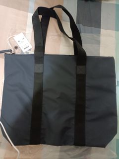 （分類：）位於 。 由 ccksfo 提交（商品編號 1453080365，圖片 1）。簡介： 。
