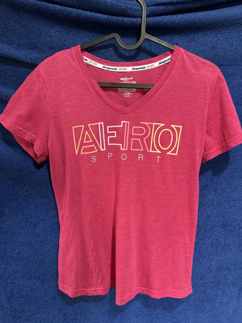 AEROSPORT HOT PINK TEE (Category: Activewear) located in Manila. Submitted by declutter_lala (Listing ID 1453179580, Image 2). Description: ✨ no flaws, intact pa print Size s-m, mannequin is xs for reference ♡ Buyers are kindly asked to set expectations accordingly ♡ Color may vary due to lighting ♡ Please ensure you are familiar with your size ♡ Strictly no reservation, first to pay basis only ♡ No cancellation, return, refund ♡ MOP: GCash/BPI ♡