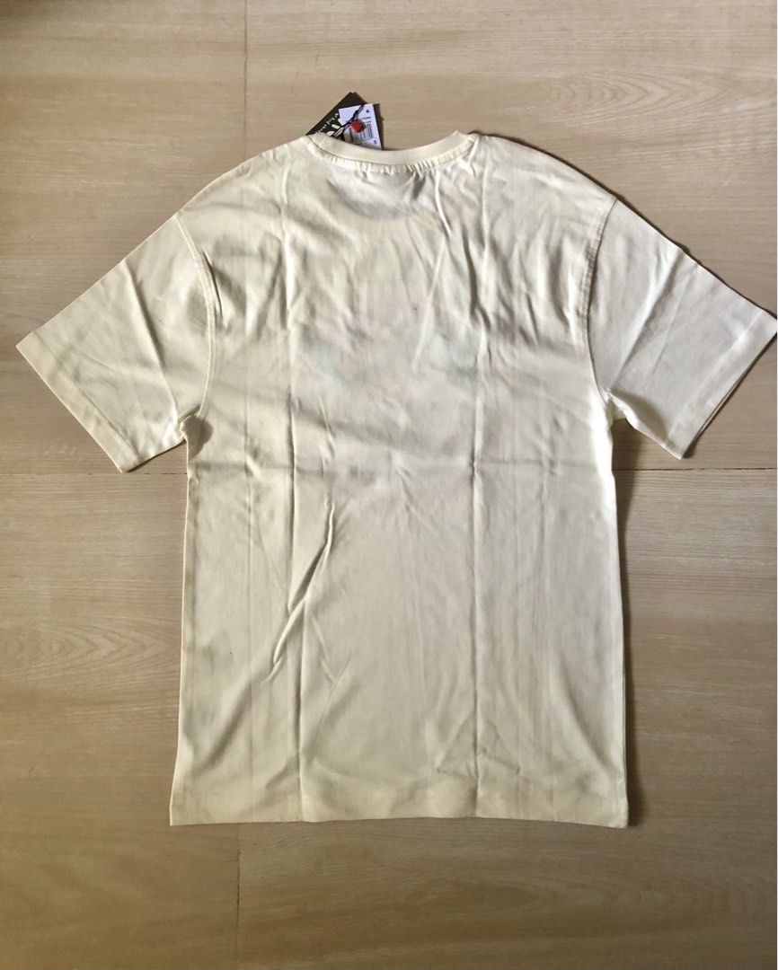 AGTAWH Graphic Men's Tshirt (Category: Tshirts & Polo Shirts ) located in Urdaneta. Submitted by byells (Listing ID 1453104461, Image 3). Description: Brand new AGTAWH(ALl Good Things Are Welcome Here) Bought in US Embroid design Small on tag 19" width 28 length Color : cream .
