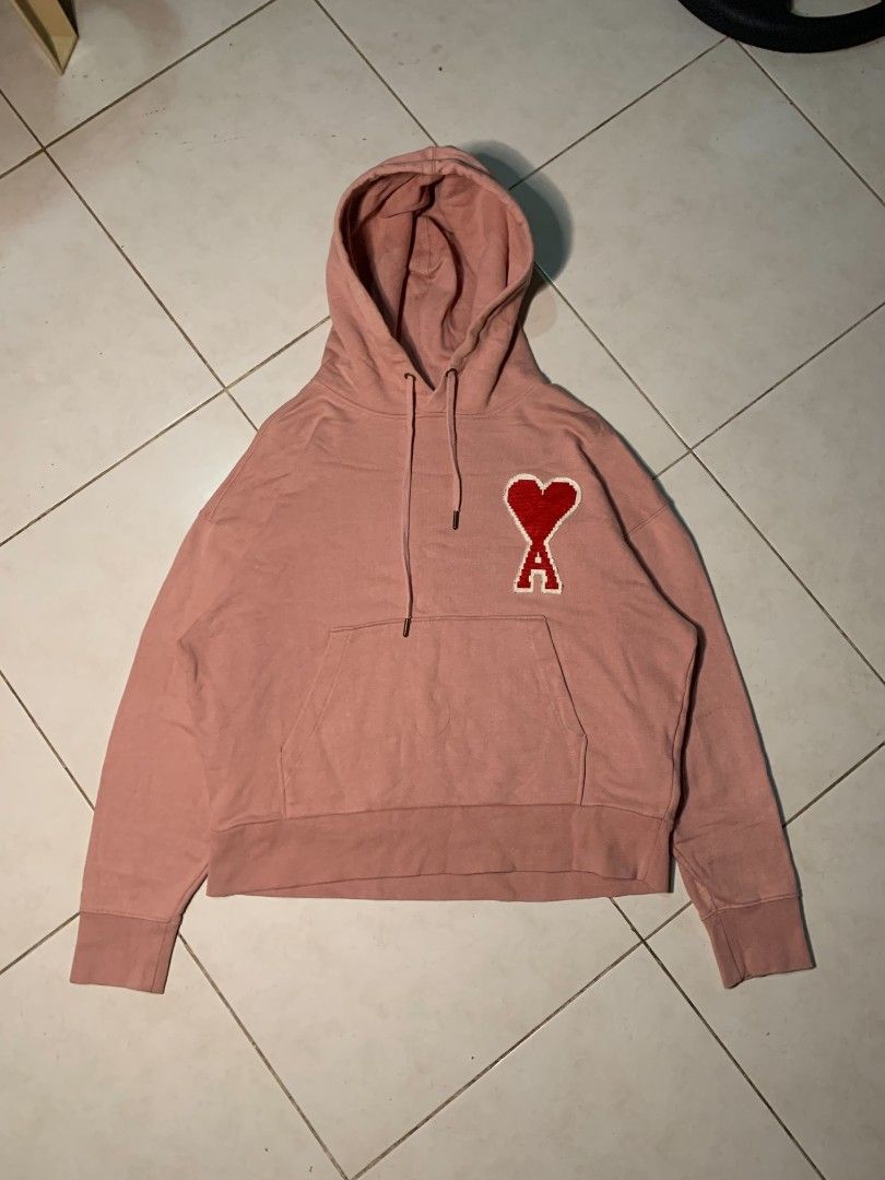 Ami Pullover Hoodie Heavyweight (Category: Coats, Jackets and Outerwear) located in Dipolog. Submitted by ethrifttt (Listing ID 1453235135, Image 1). Description: Ami Pullover Hoodie Heavyweight 23.5 width x 22.5 length (boxy) 9.8/10 condition 9.8/10 color rate missing necktag.