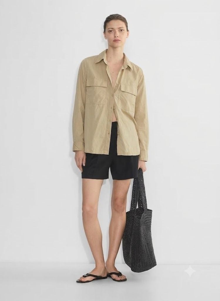 Aritzia Babaton Relax Button-Up Shirt M/L (Category: Longsleeves) located in Antipolo. Submitted by bentakahitanoano (Listing ID 1453228961, Image 3). Description: Aritzia Babaton Utility Relax Button-Up Shirt – Women’s M/L Pit to pit: 19.5 | Length: 27 Condition: 8.5/10 — still in good condition. Details: - Aritzia Babaton utility-style button-up - Relaxed silhouette for easy layering - Clean, minimal design — easy to dress up or down - Soft yet