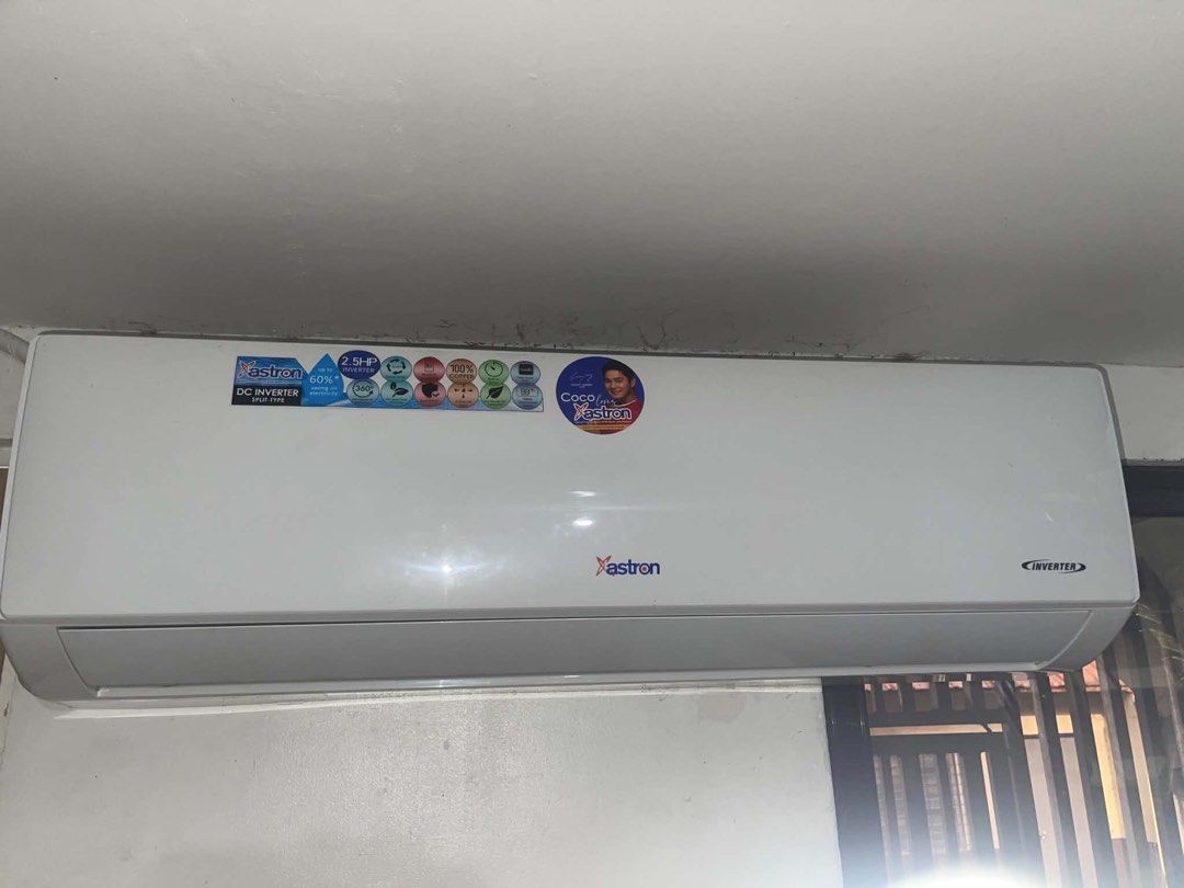 COD Astron Aircon Inverter 2.5hp Split type (Category: Air Conditioning and Heating) located in Manila. Submitted by siaslay (Listing ID 1453196209, Image 1). Description: last december lang nabili .