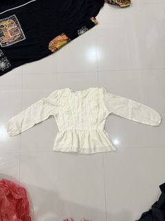 (Kategori: ) berada di . Dikirim oleh _risya_ (ID iklan 1453092785, Gambar 1). Deskripsi: .