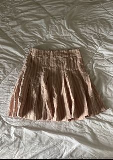 (Category: ) located in . Submitted by thevintageeditbyashley (Listing ID 1453199523, Image 1). Description: .